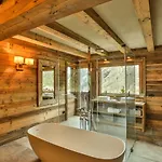 Hellochalet - Seventy One - Larger Family In The Center * 발토우르넨체